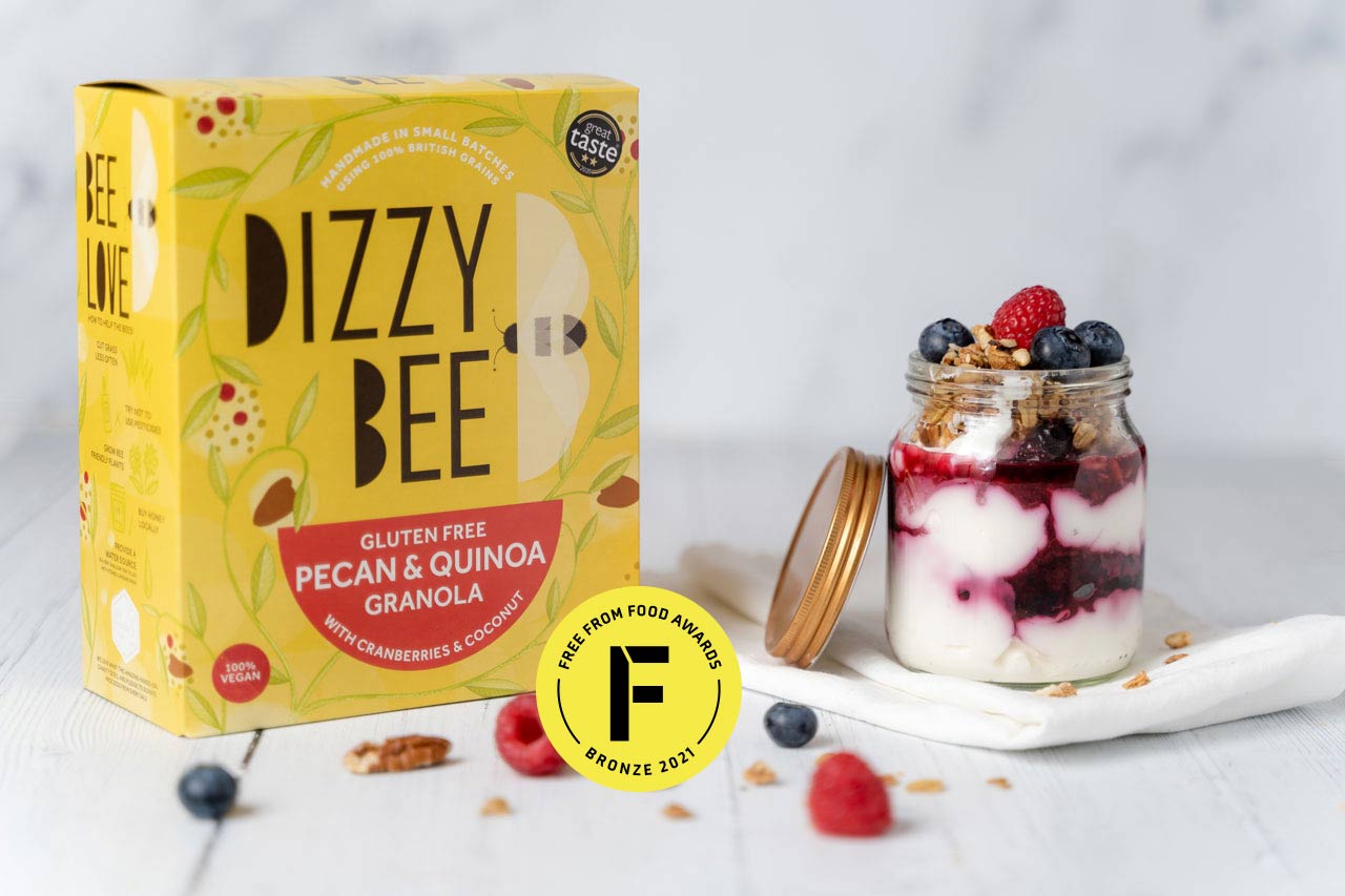 Dizzy-Bee-Pecan-Quinoa-jar-berries-free-from-bronze-2021